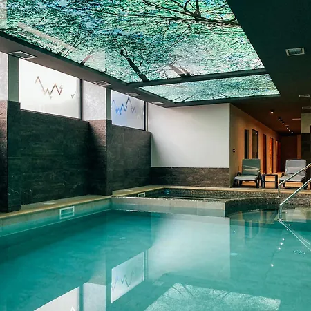 Highlander - Sa Garaznim Mestom Apartman *