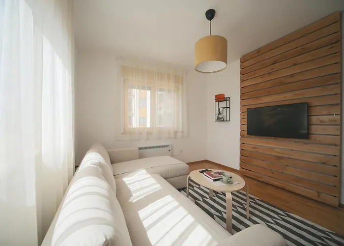 Apartament Highlander - Sa Garaznim Mestom *
