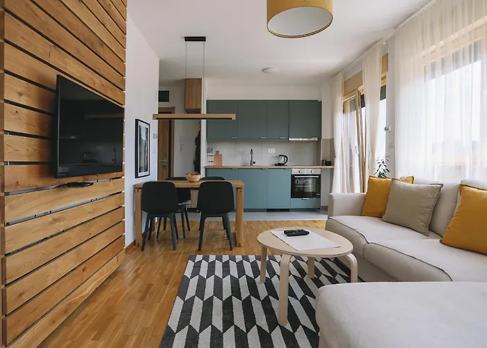 Apartment Highlander - Sa Garaznim Mestom